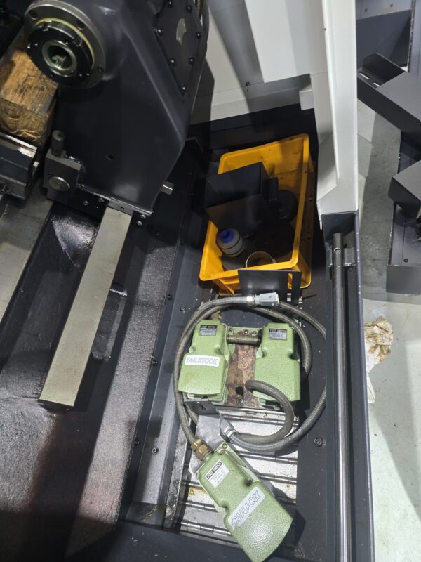 SMEC SL2000 8 İNÇ CNC TORNA - 640 SAATTE