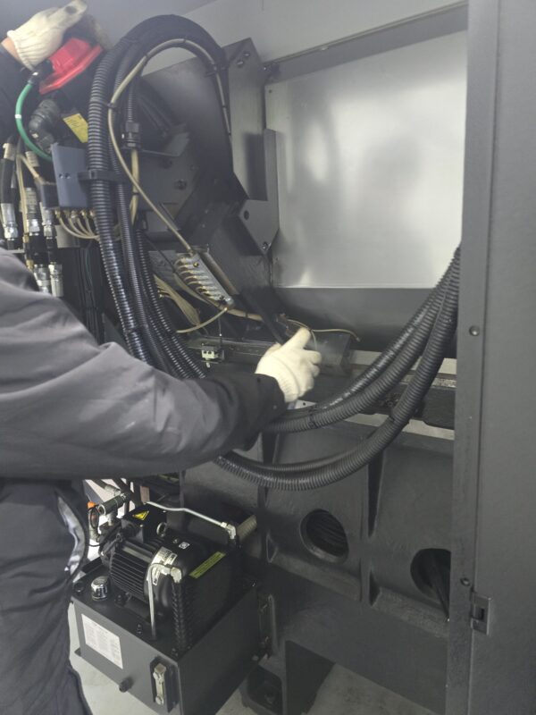 SMEC SL2000 8 İNÇ CNC TORNA - 640 SAATTE