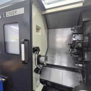 HYUNDAİ WİA L2100Y 8 İNÇ C Y EKSEN CNC TORNA