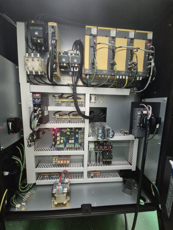 PUMA 4100LM DN SOLUTIONS 2024 C EKSEN CNC TORNA - 500 SAATTE